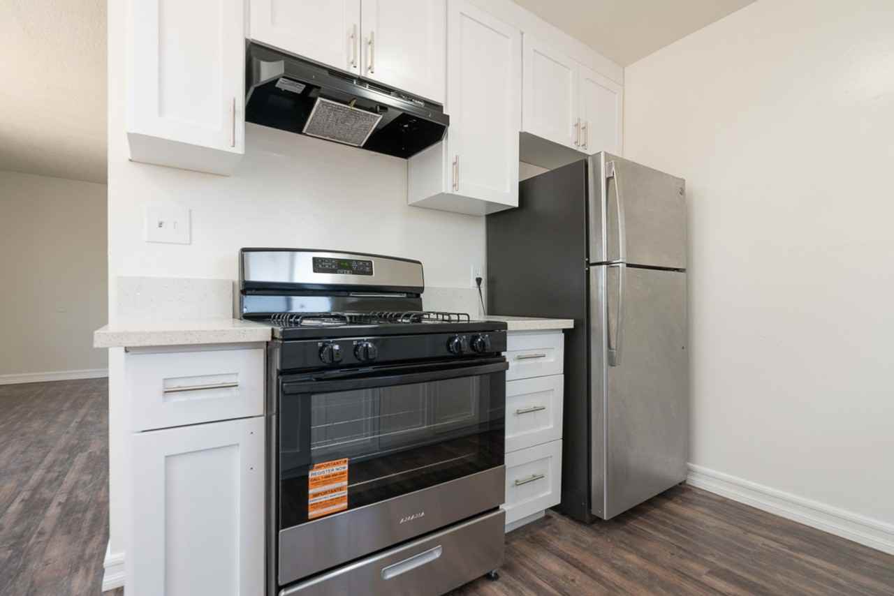 4001 33rd St #4 - Photo 5 of 15