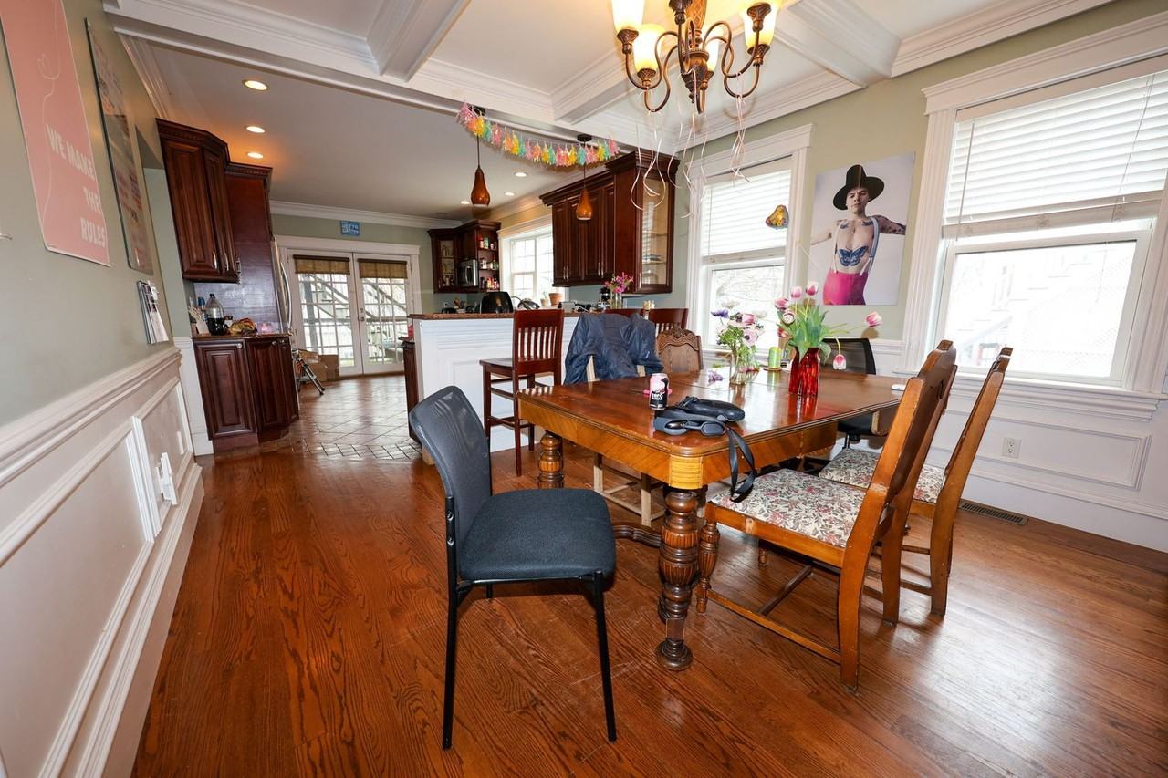 117 Nonantum St - Photo 2 of 9