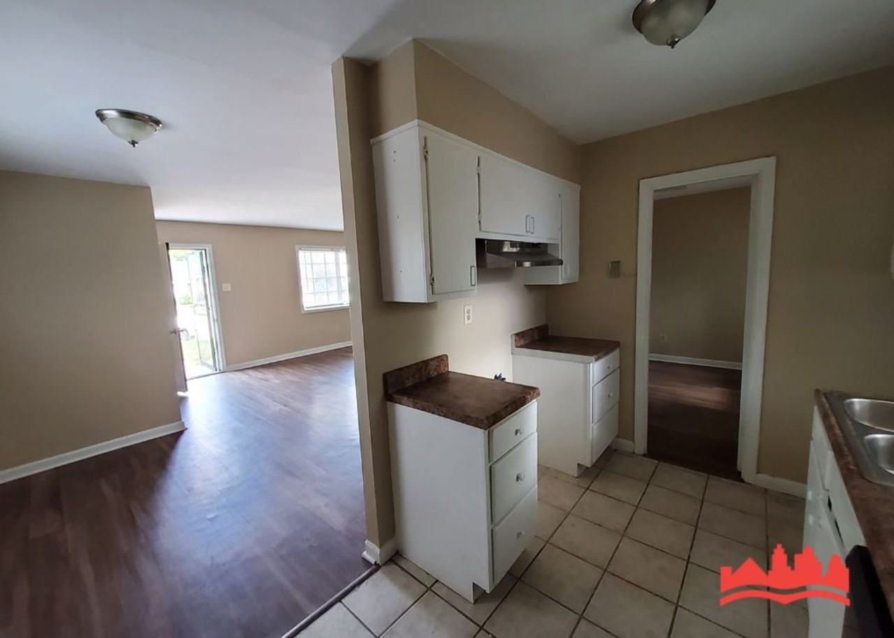 4095 Kenosha Rd - Photo 7 of 14