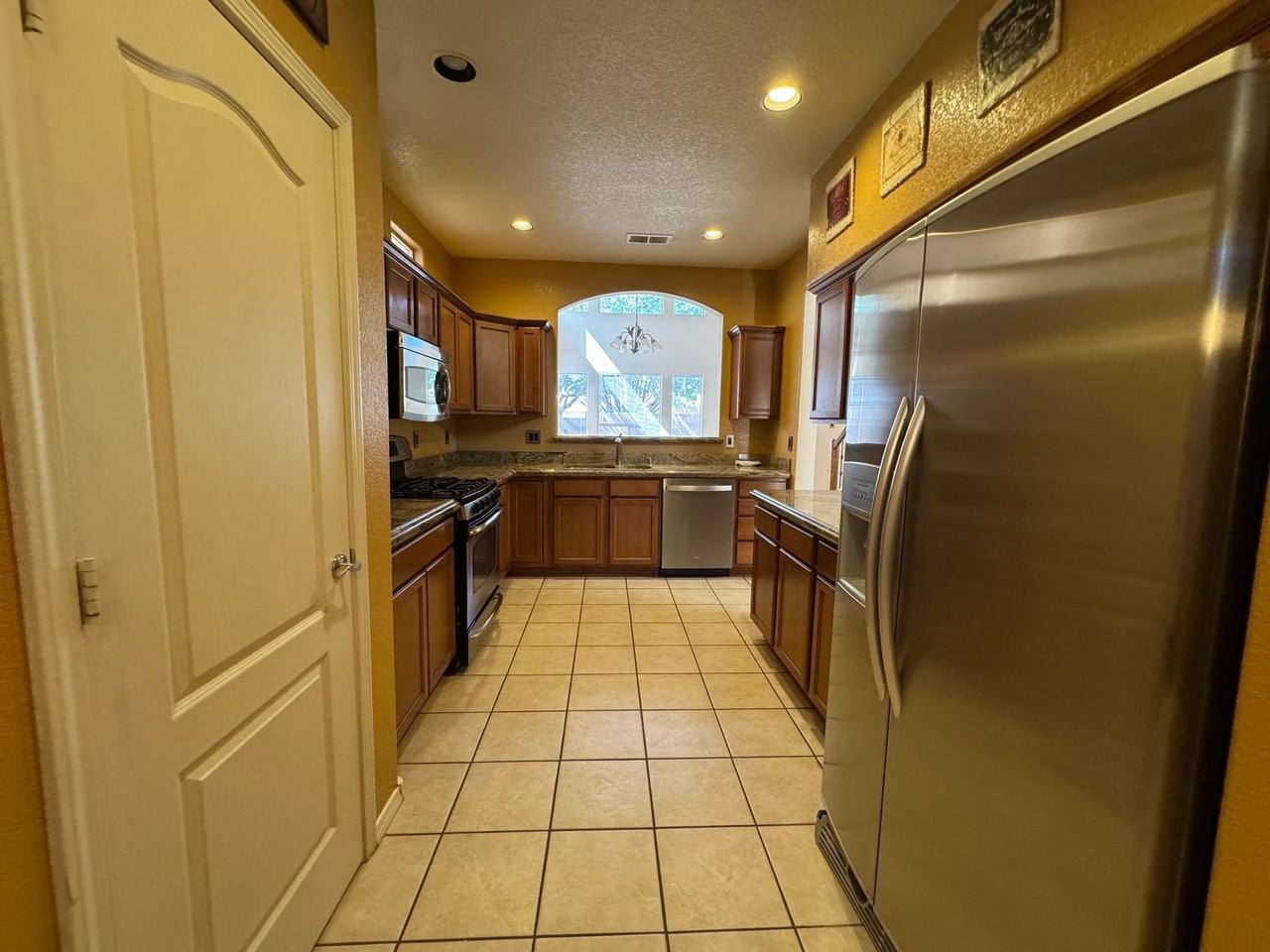 6955 Carmelito Loop Ne - Photo 3 of 19