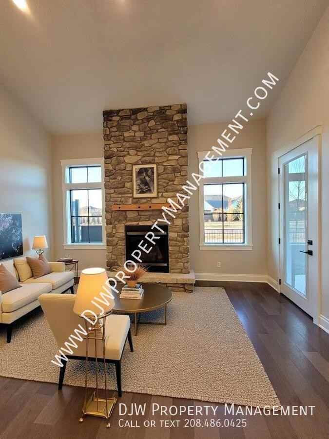 4264 W Lovegood Ln - Photo 2 of 10