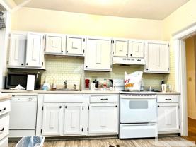 75B Longwood Ave #Apt B - Photo 1 of 1