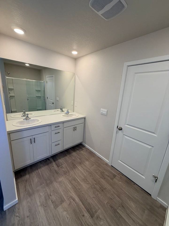 462 Greencrest St Ne - Photo 7 of 19