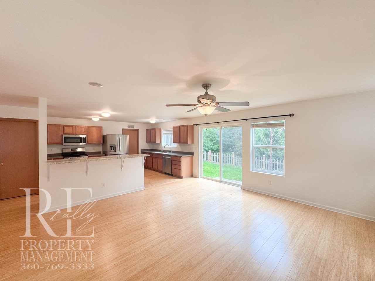 21050 Brevik Pl Nw - Photo 5 of 31