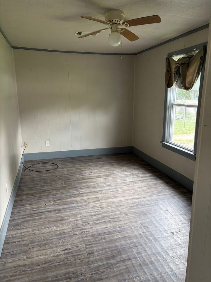 2810 N Albert Pike Ave - Photo 6 of 14