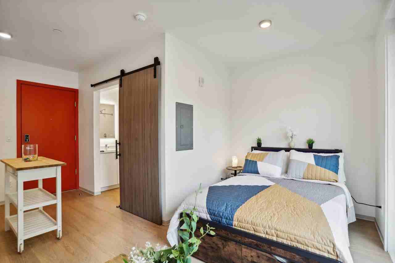 The Rocket Apartments - Photo 7 of 42