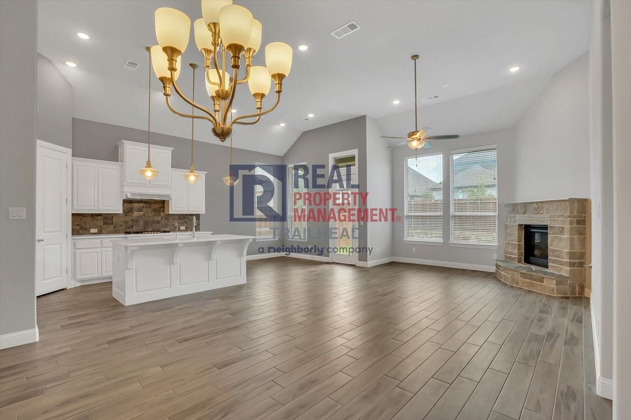 7433 Whisterwheel Way - Photo 6 of 43