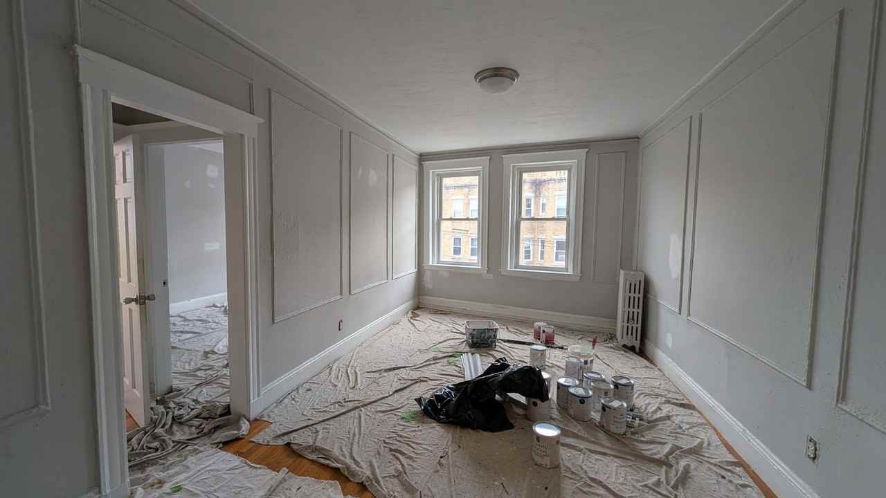 171 Kelton St - Photo 4 of 9