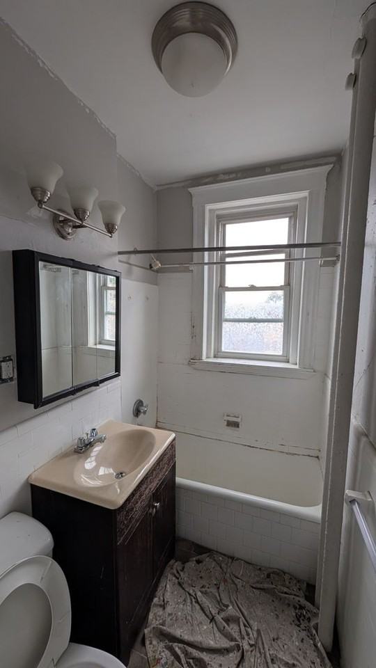 171 Kelton St - Photo 6 of 9