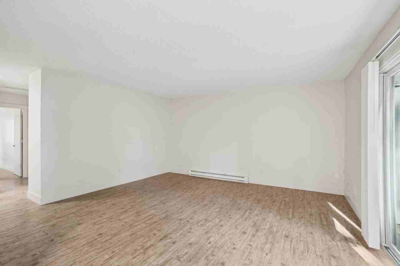 Beverly Grove Apartments - Photo 2 of 23
