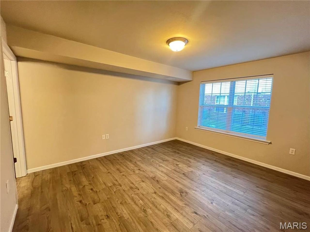 5114 Welsh Dr - Photo 5 of 33