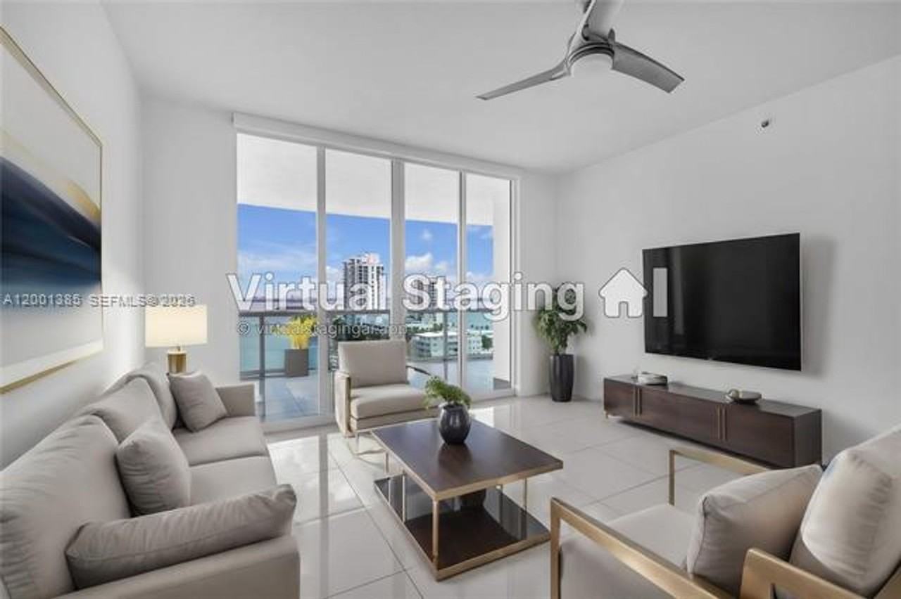 7900 Harbor Island Dr #1101 - Photo 6 of 28