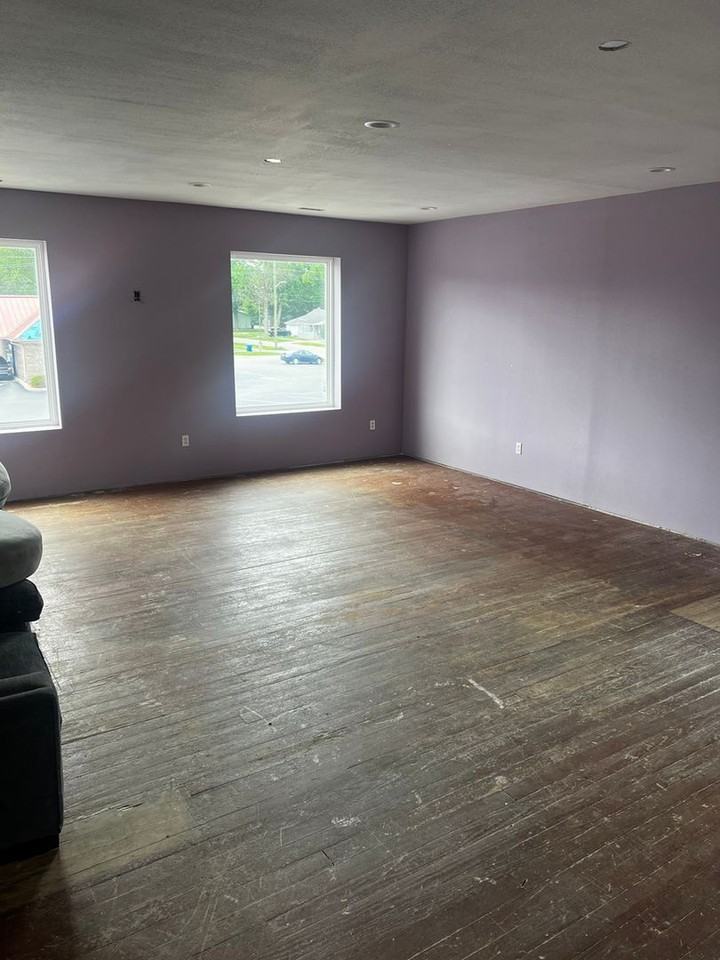 513 Main St - Photo 6 of 13