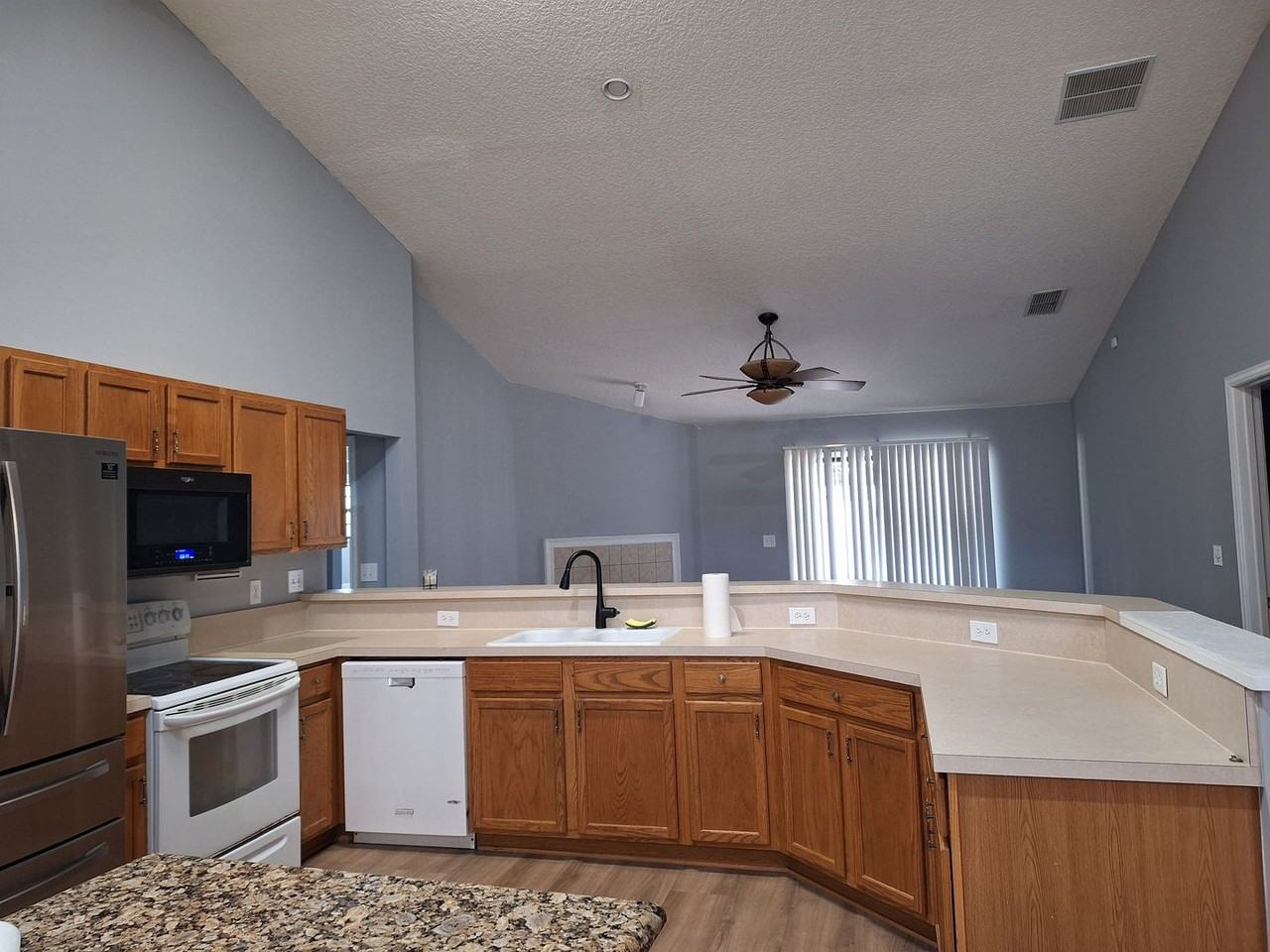 513 White Jasmine Way - Photo 6 of 20