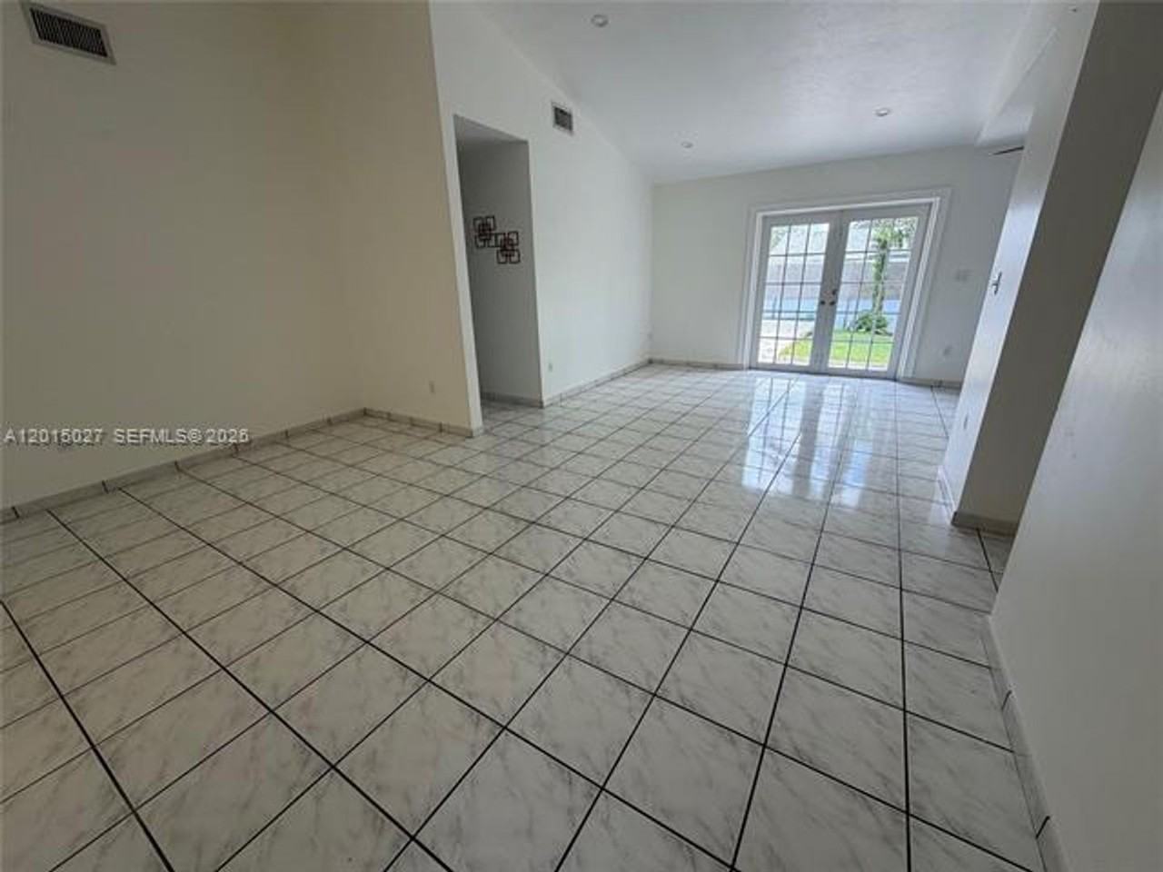 12344 Sw 255th Ter - Photo 2 of 9