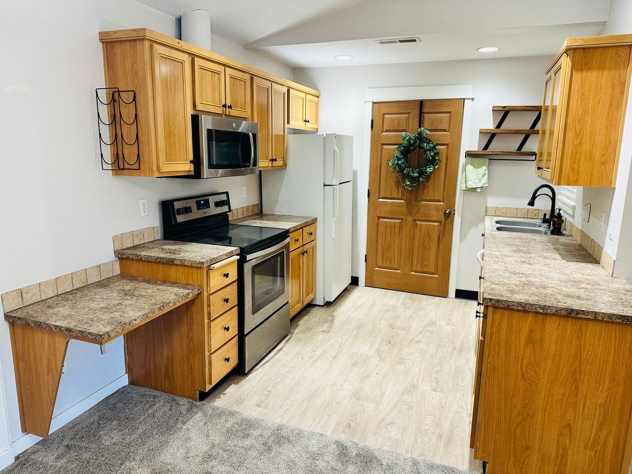 14019 Ne 20th Ave - Photo 7 of 24