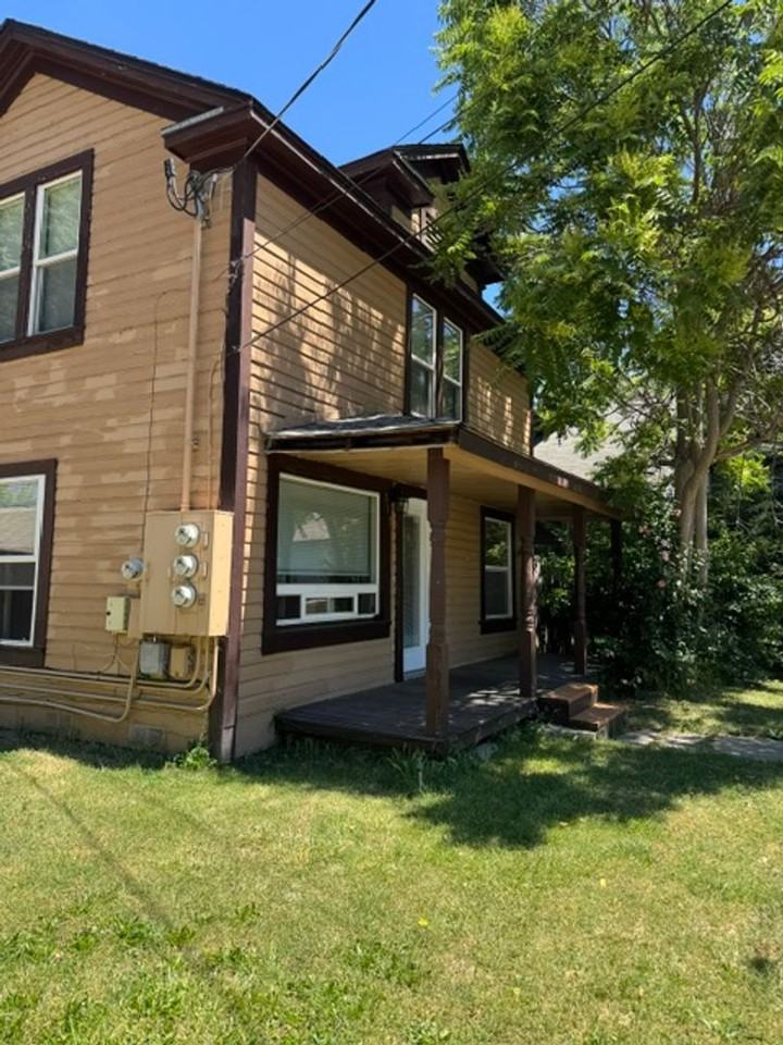 819 Taylor St - Photo 2 of 16