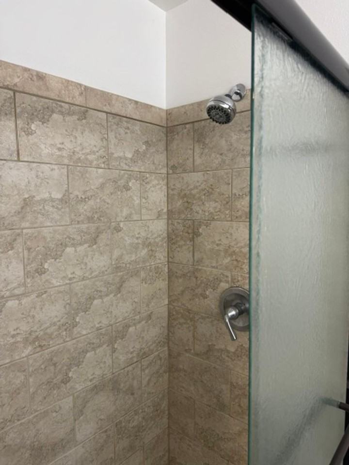819 Taylor St - Photo 4 of 16