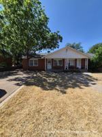 featured image of 4231 Sw 2nd Ave #2