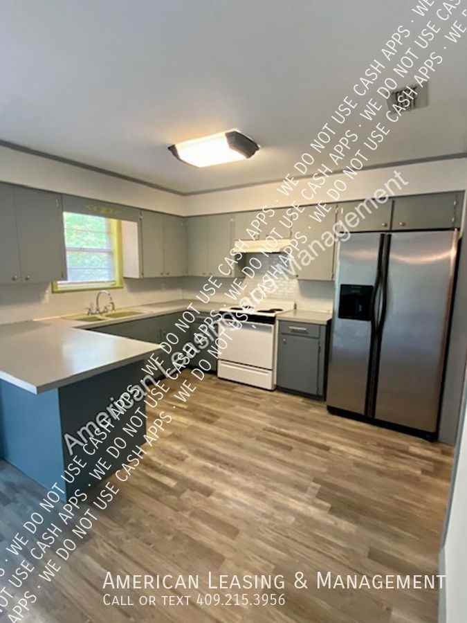 296 Cedar Bend St - Photo 2 of 15
