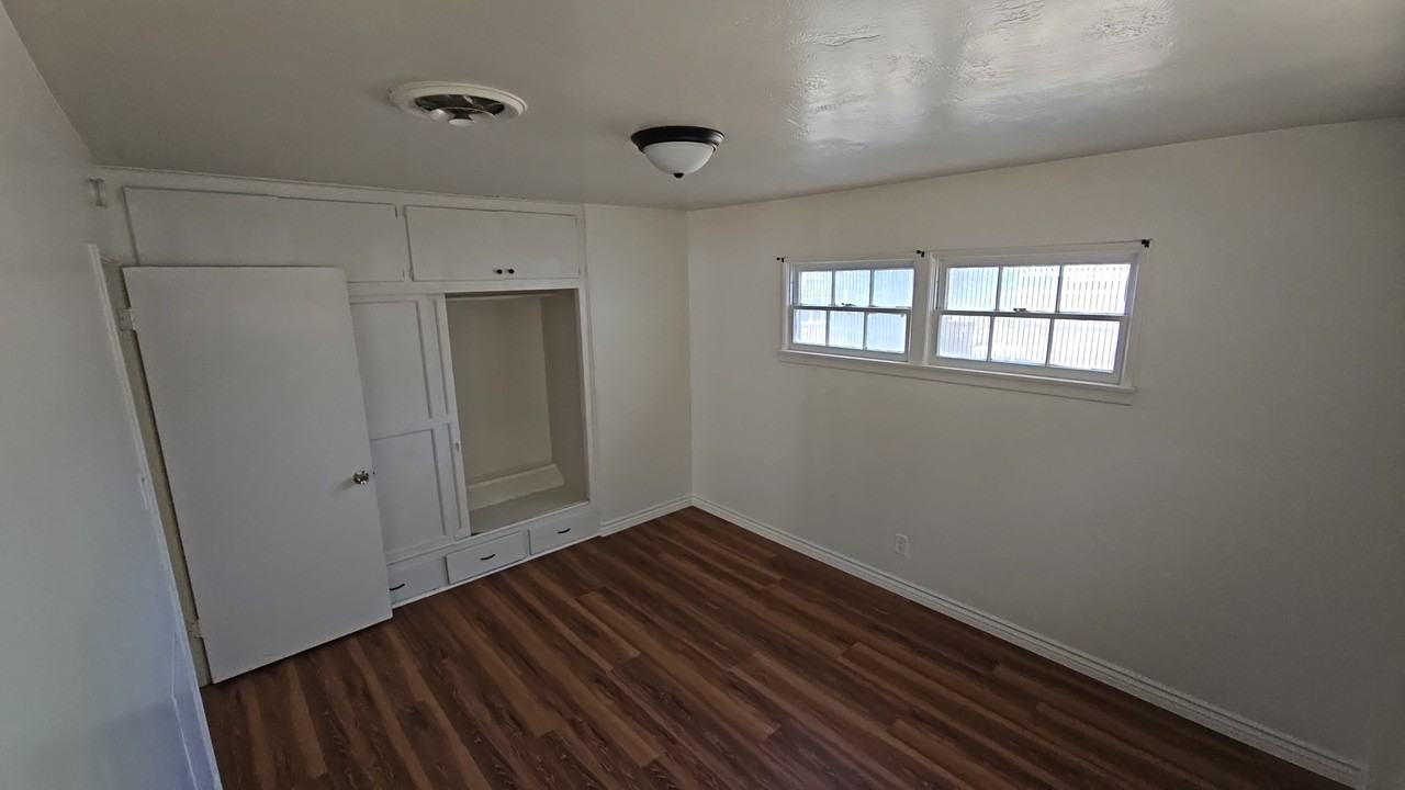 44928 Kingtree Ave #1 - Photo 5 of 20