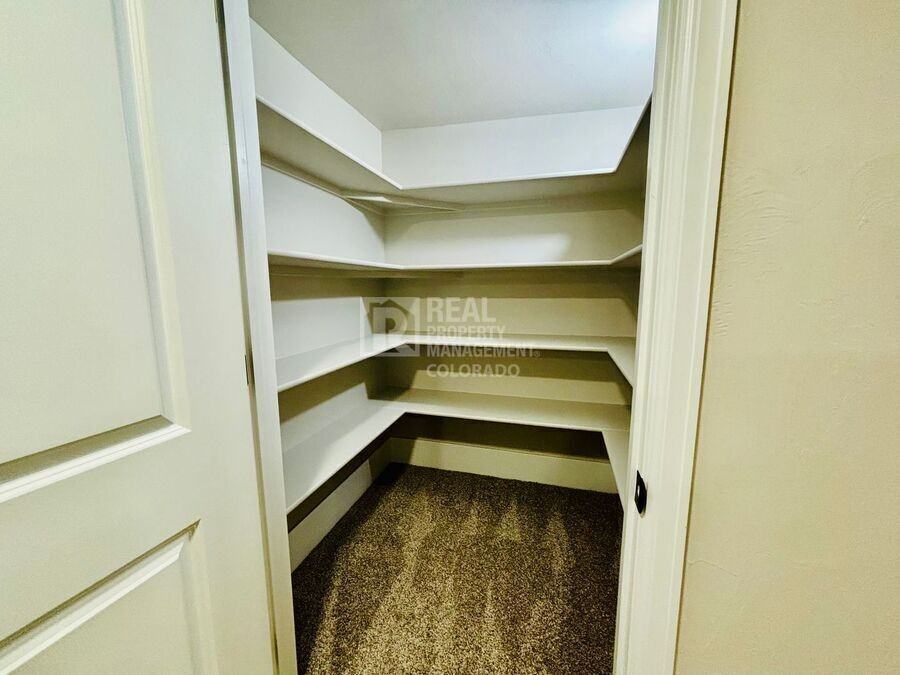1415 Raleigh St #B - Photo 4 of 9