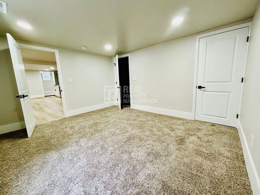 1415 Raleigh St #B - Photo 5 of 9