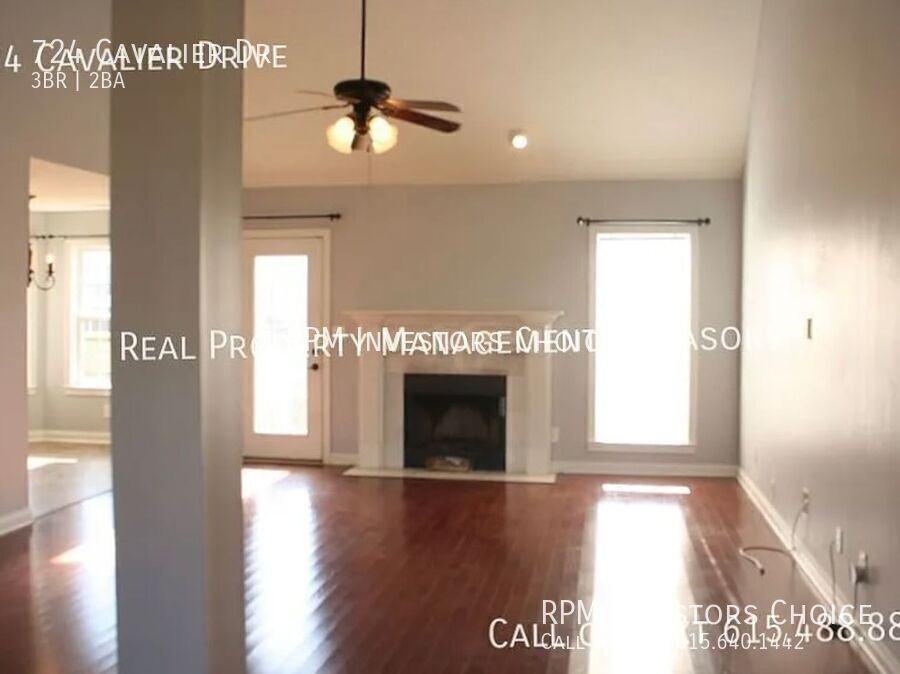 724 Cavalier Dr - Photo 2 of 9