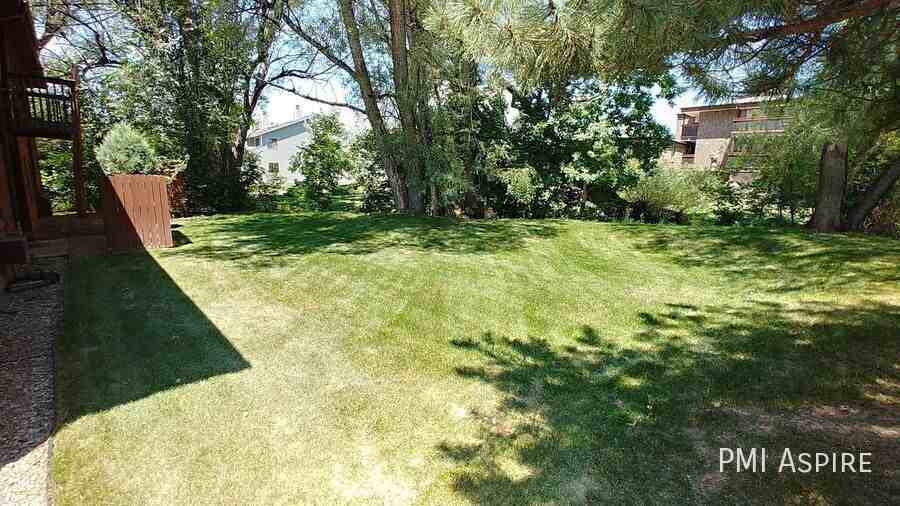 3065 30th St #1B - Photo 2 of 25