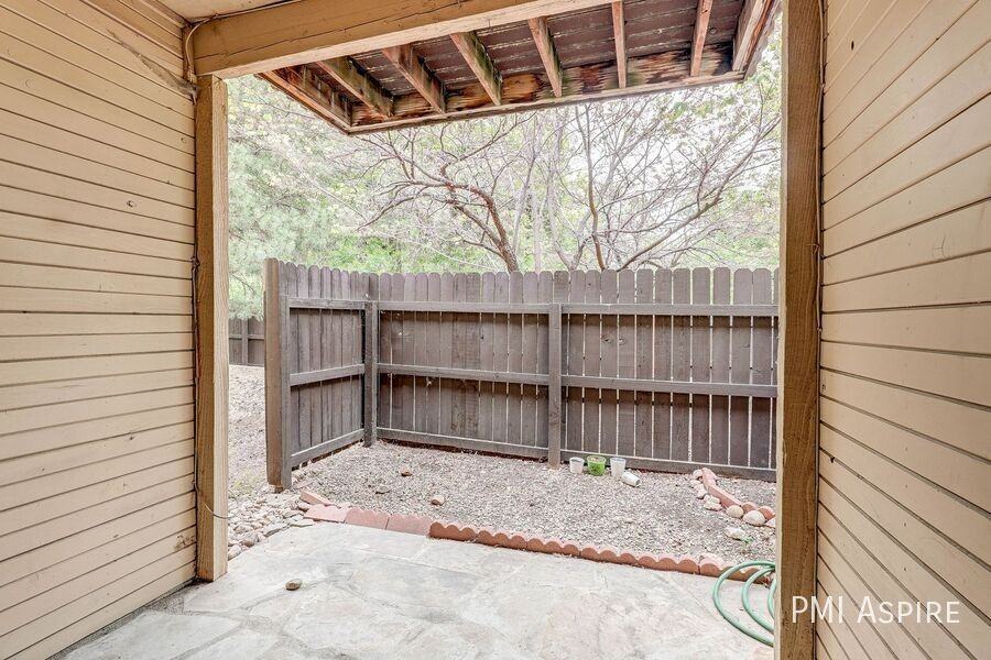 3065 30th St #1B - Photo 7 of 25