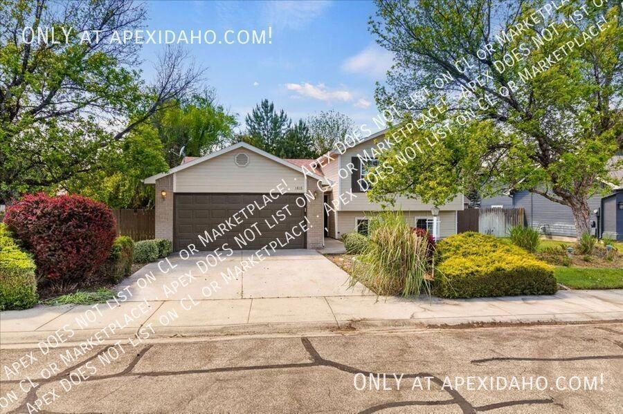 1615 N Kastle Falls Ave - Photo 2 of 41