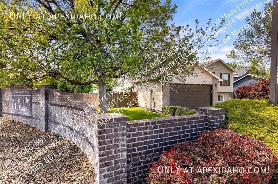 1615 N Kastle Falls Ave - Photo 5 of 41