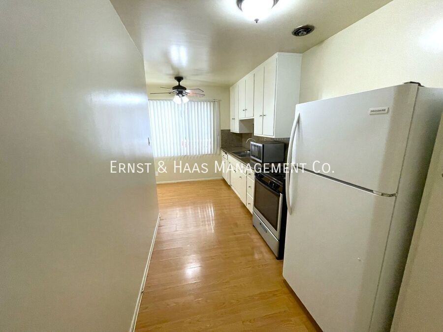 626 Chestnut Ave #06 - Photo 3 of 7