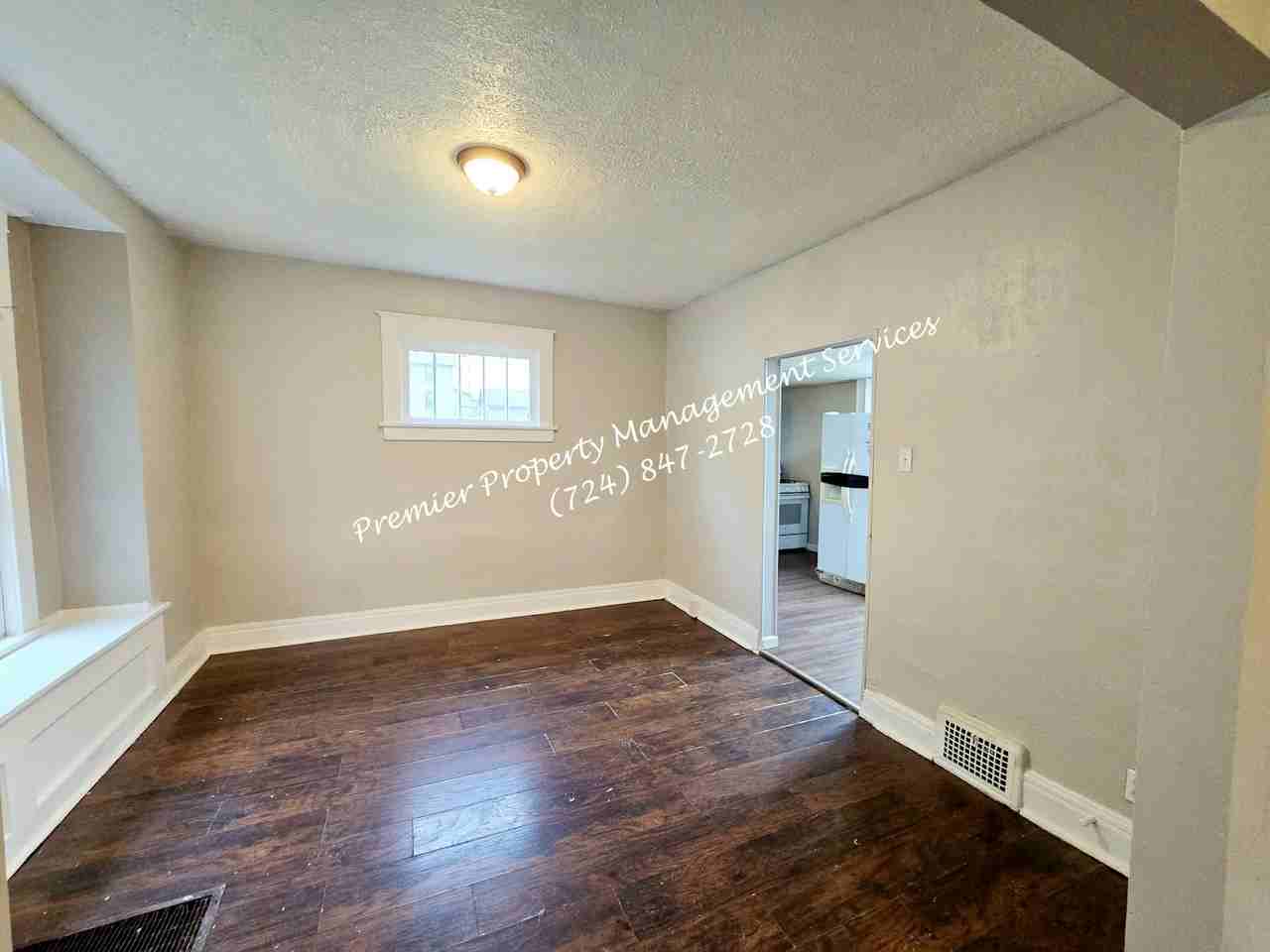 1023 Negley Street - Photo 4 of 15