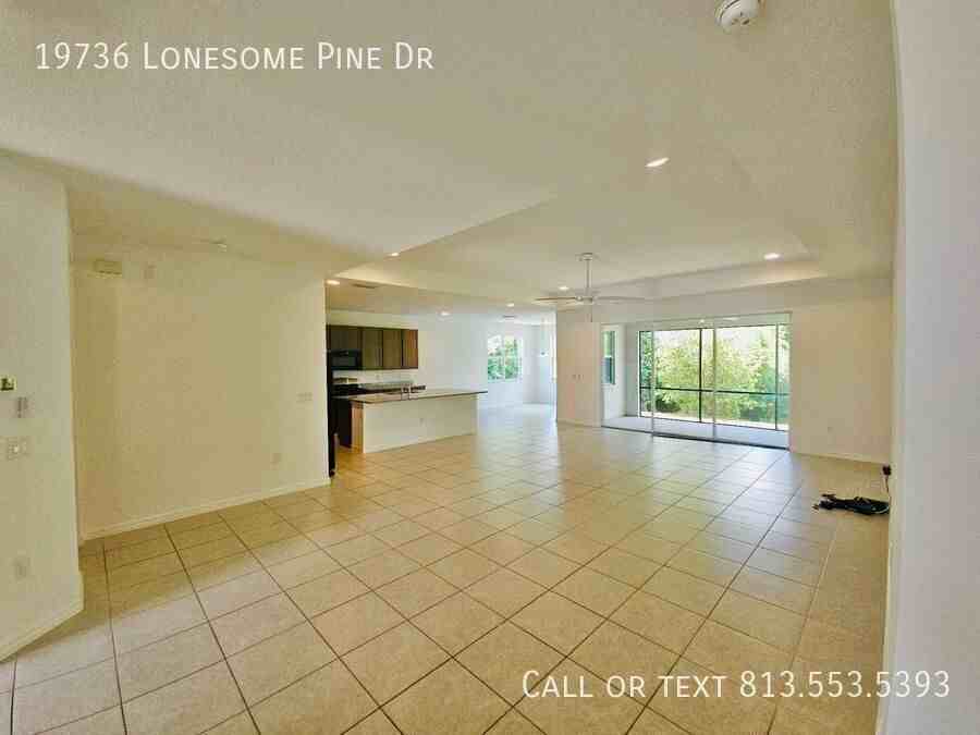 19736 Lonesome Pine Dr - Photo 4 of 34