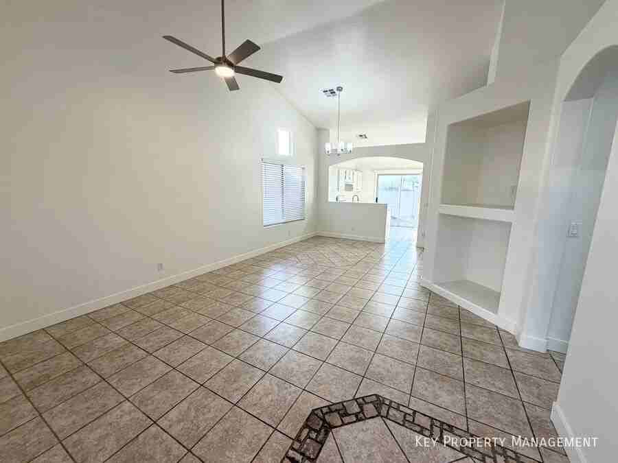 1824 Cedar Flat Ln - Photo 3 of 22
