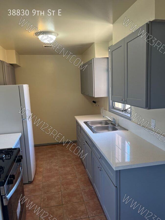 38830 9th St E - Photo 7 of 15