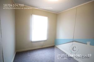 featured image of 2620 Crawford St #19