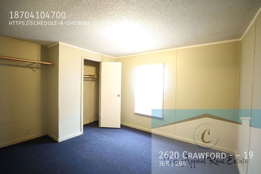 2620 Crawford St #19 - Photo 3 of 10