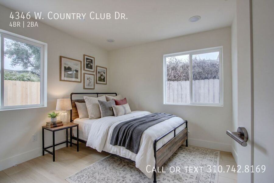 4346 Country Club Dr - Photo 2 of 35