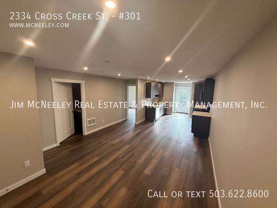 CROSS CREEK & #301 - Photo 7 of 16