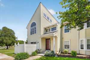 featured image of 206 Mill Run Ct