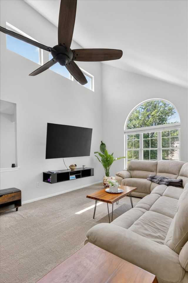 206 Mill Run Ct - Photo 2 of 27