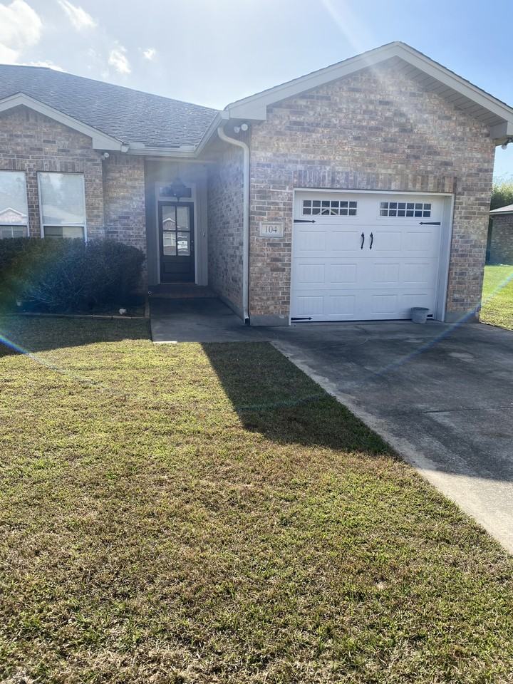 104 Village Oaks Blvd #NA - Photo 3 of 19