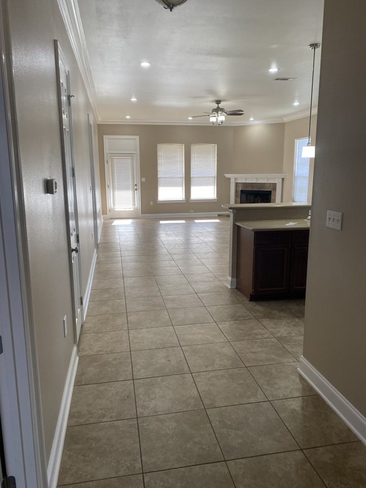 104 Village Oaks Blvd #NA - Photo 6 of 19