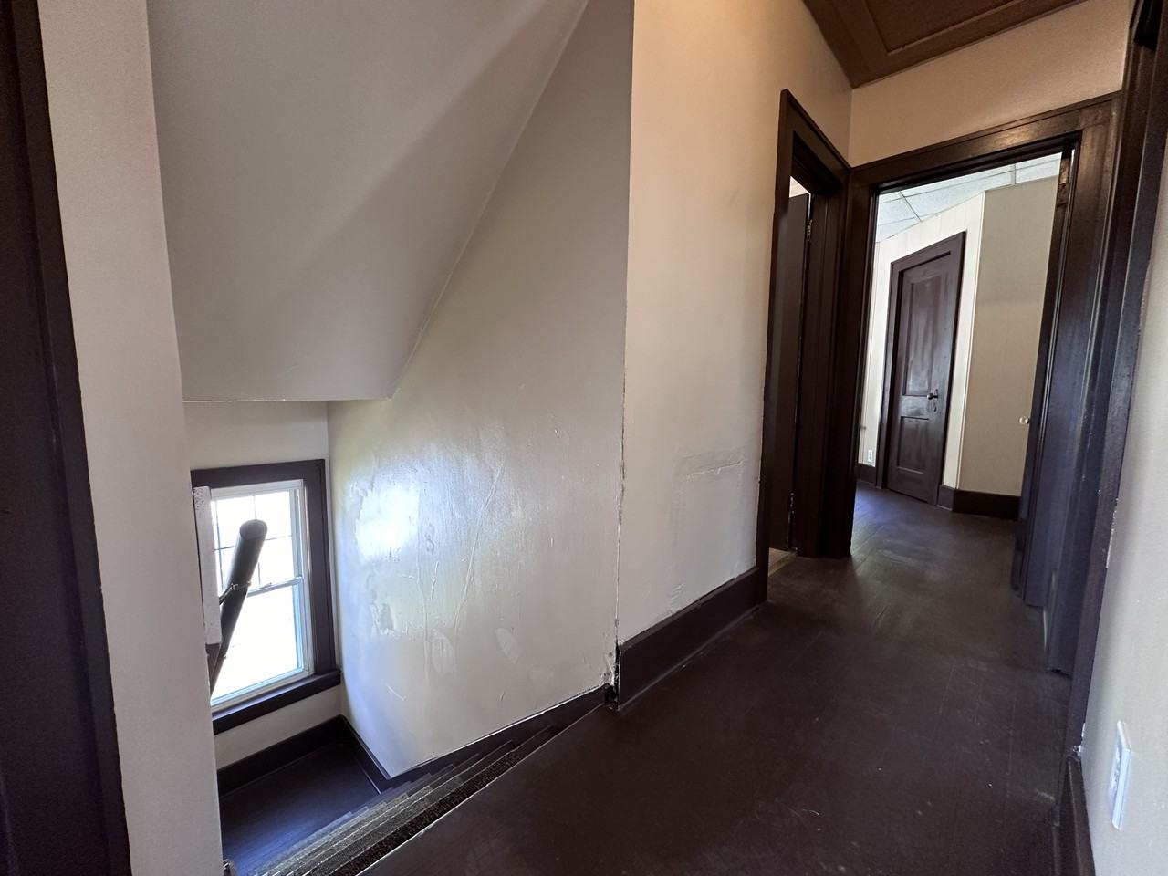 611 Raymond St #NA - Photo 4 of 4