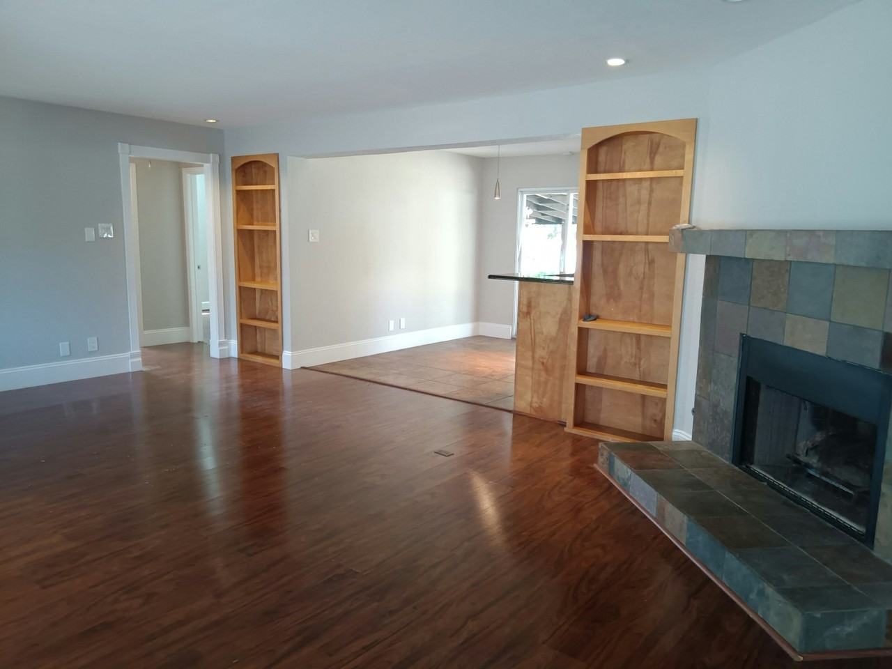 1313 Casa Vale Drive - Photo 4 of 17