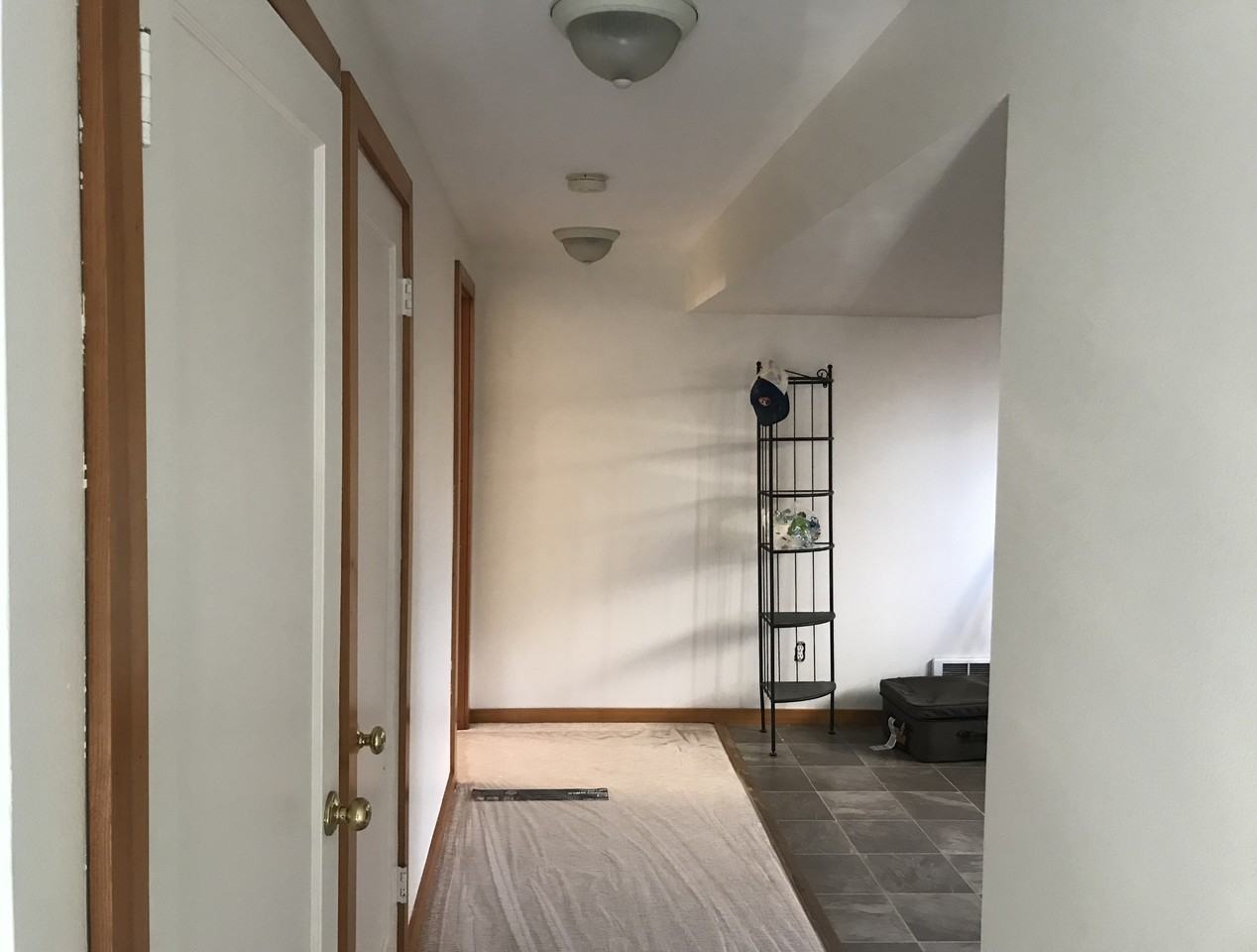 8518 20th Ave Nw Unit B #B - Photo 5 of 9
