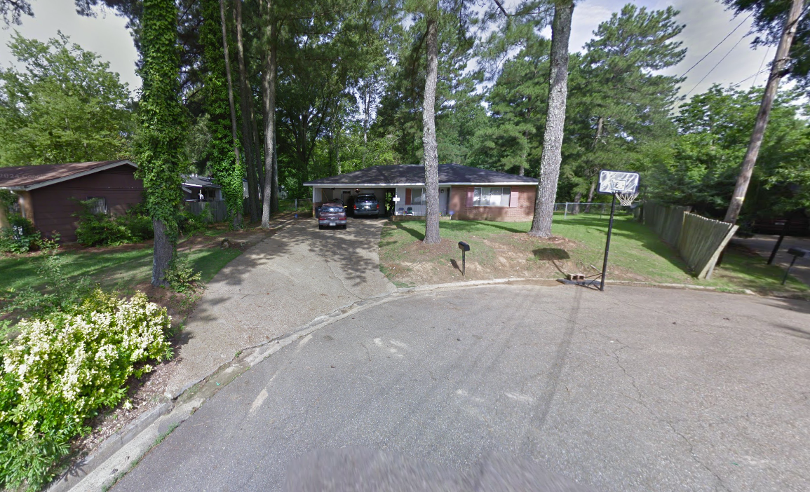 1645 Camelia Lane - Photo 2 of 3