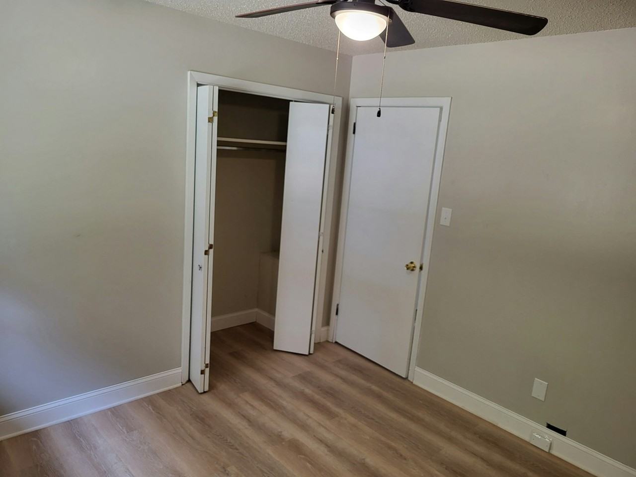 4510 Mockingbird Drive Northeast - Photo 5 of 15
